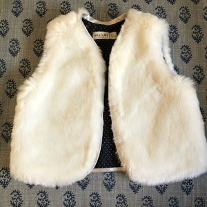 Anais & I white faux fur vest, 12m